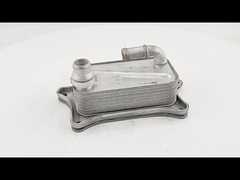 Оригинальный 06E117021J Алюминиевый маслоохладитель Автомобильные запасные части двигателя для C7 3.0T